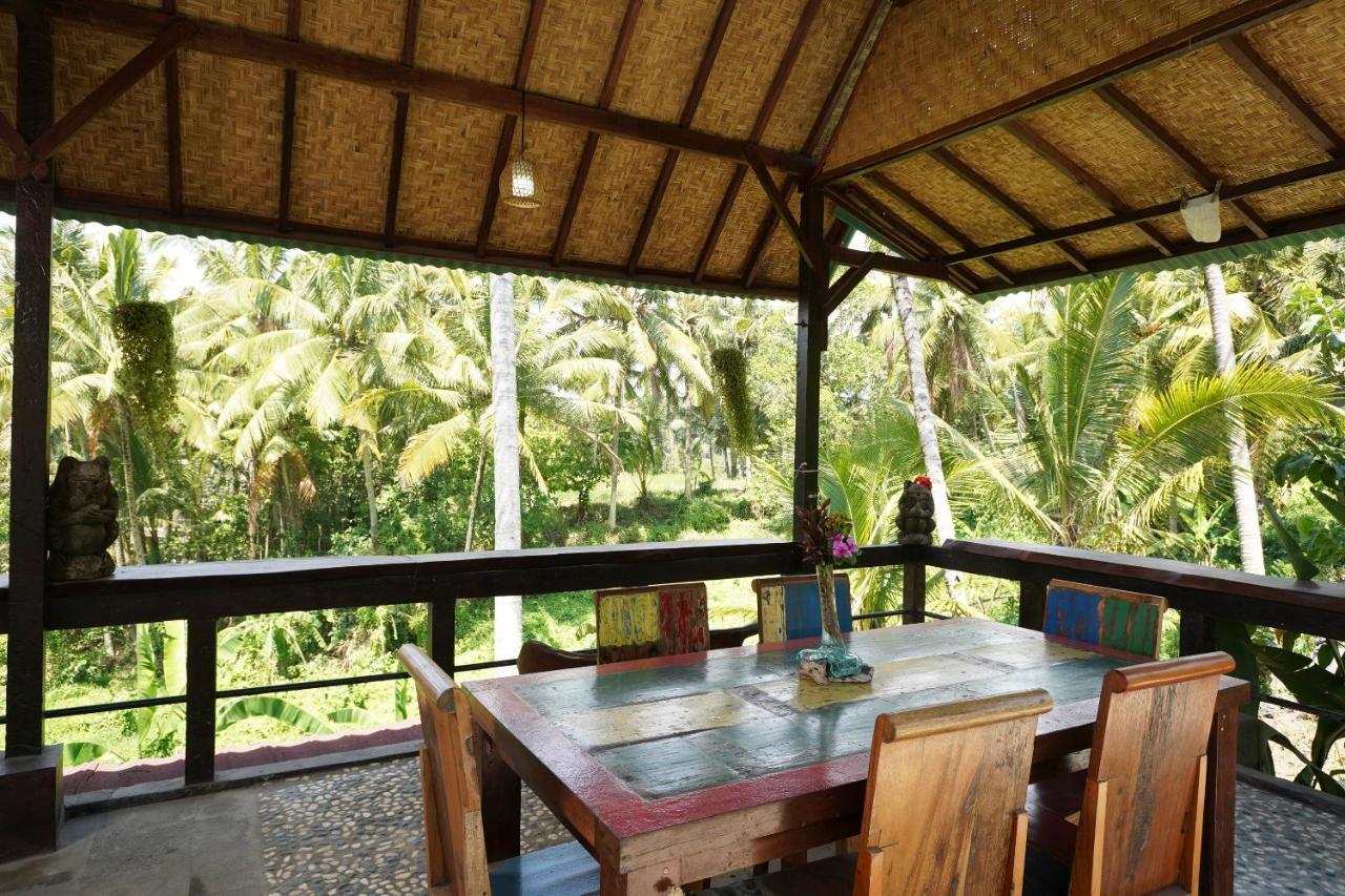 Oyo 1946 Terrace Campuhan Ubud Exterior foto